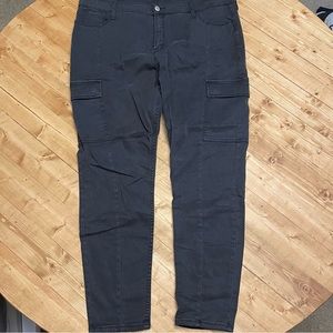 Super skinny chino pant
